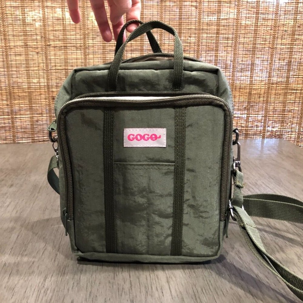 Better Together Daily Bag small by GOGO - adjustable straps - great condition!